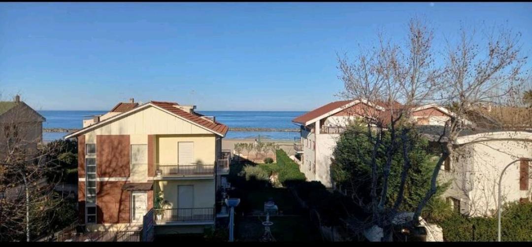 Donata Dal Mare Daire Francavilla Al Mare Dış mekan fotoğraf